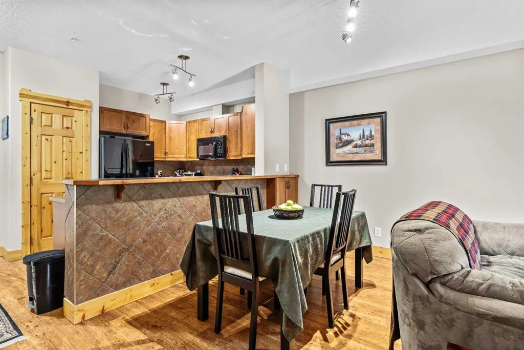 175 Crossbow Place SW, #204