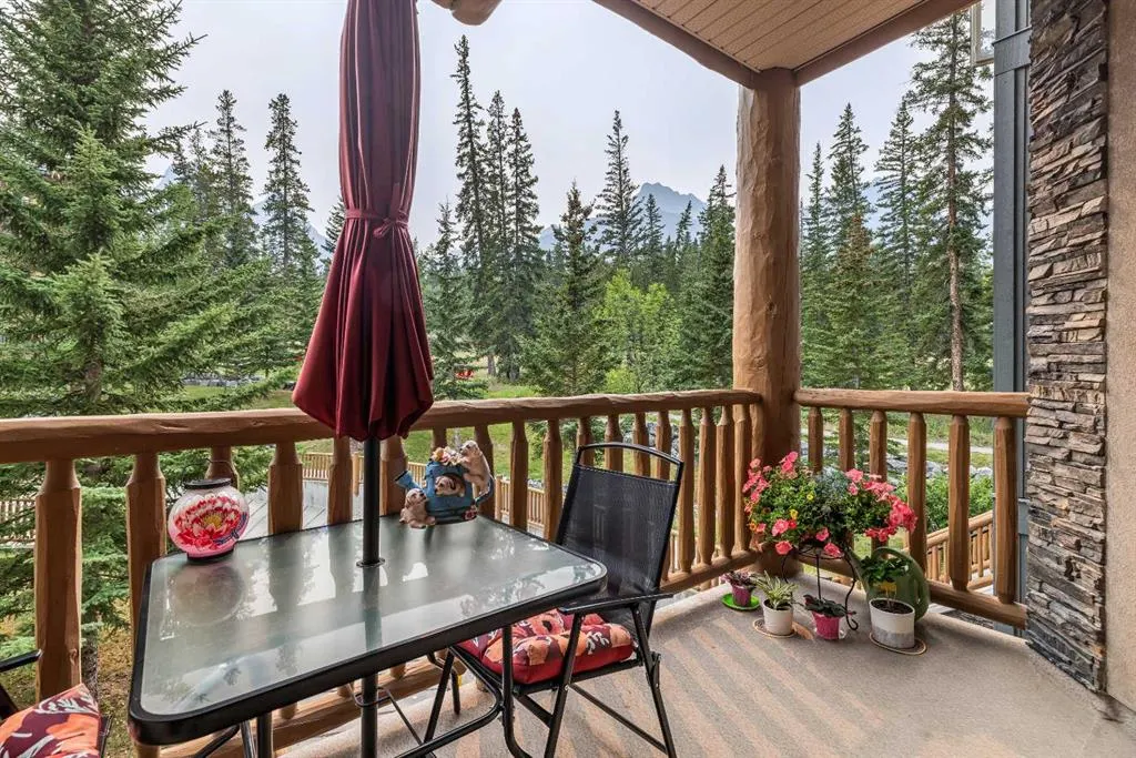 175 Crossbow Place SW, #204