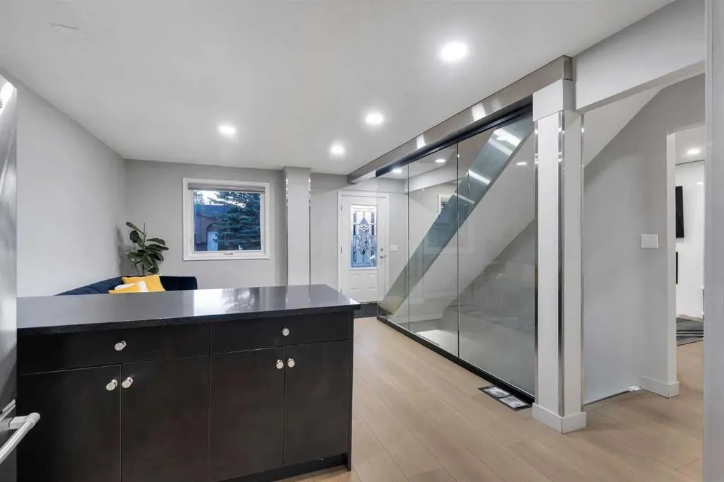 251 Rundlecairn Road NE