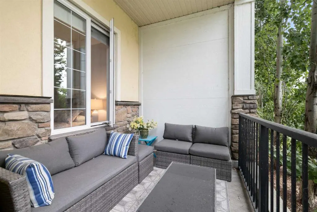 39 Quarry Gate SE, #108