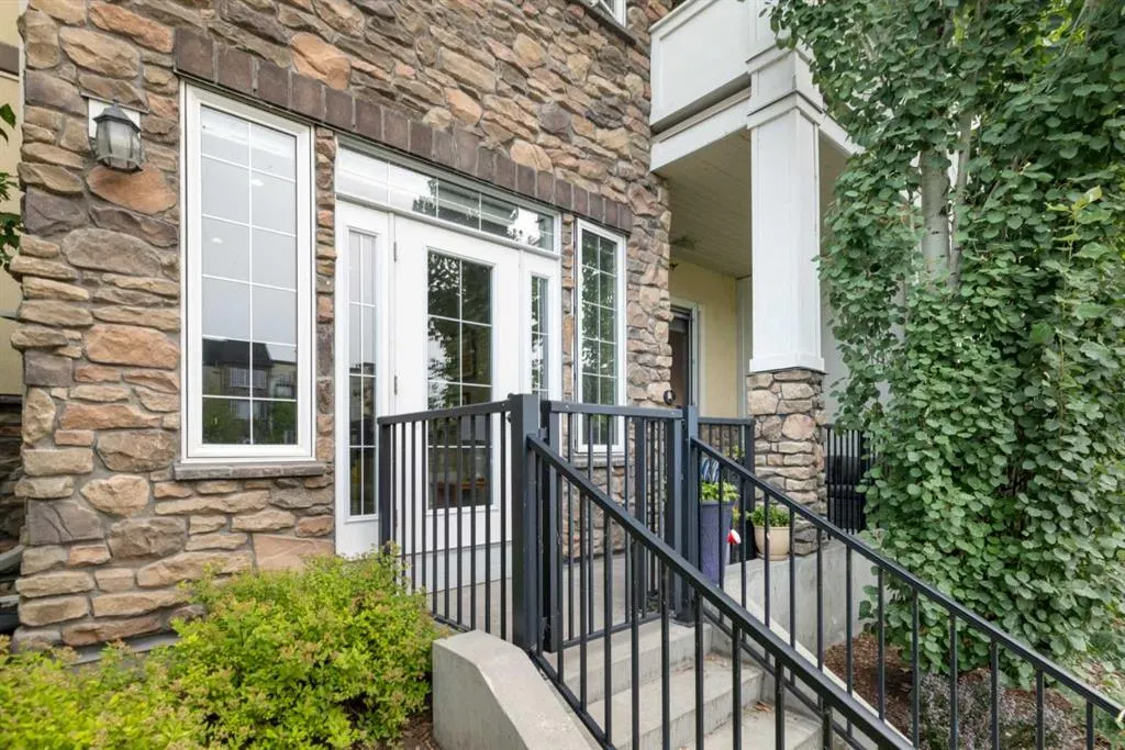 39 Quarry Gate SE, #108