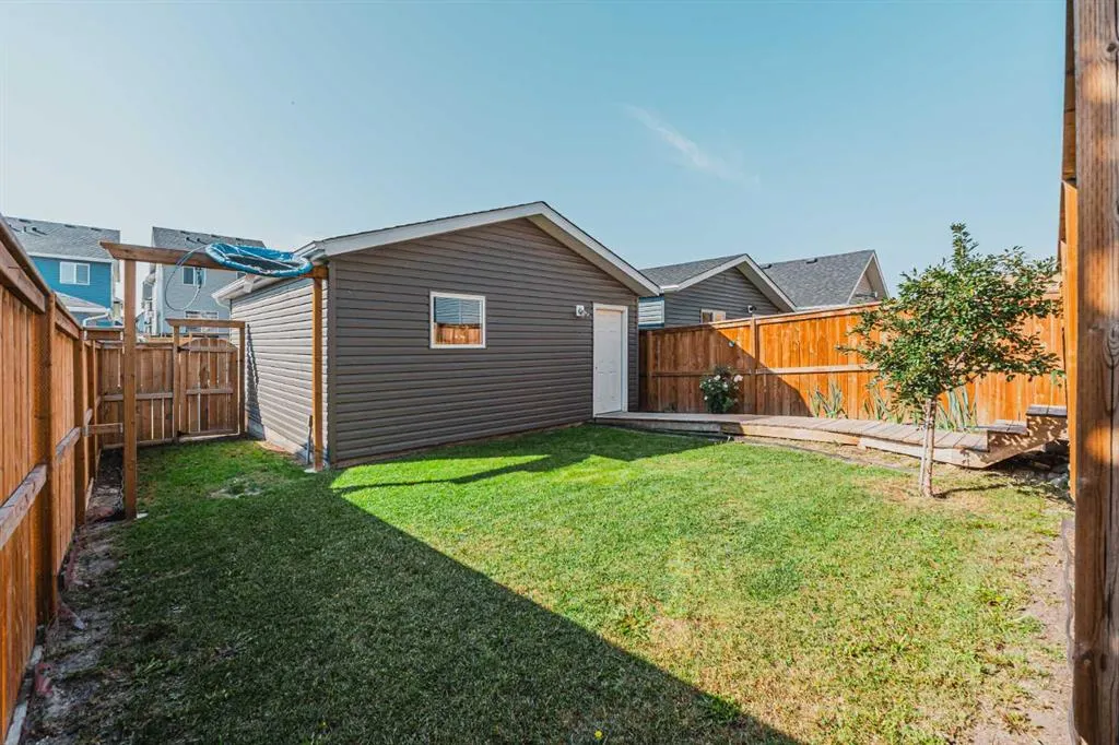 329 south point Green SW