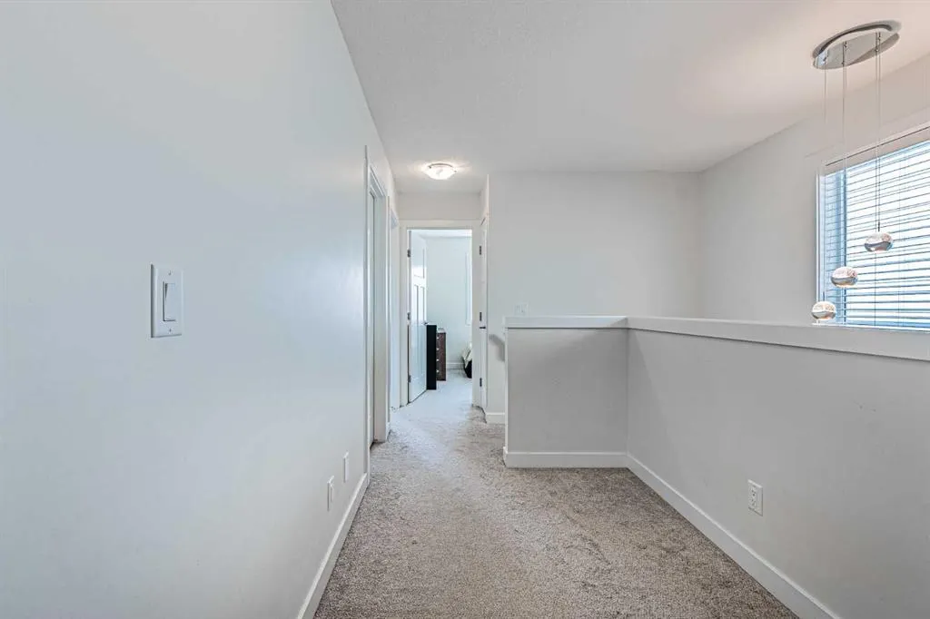 329 south point Green SW