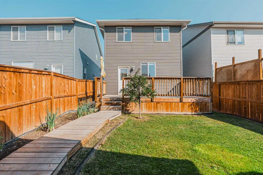 329 south point Green SW