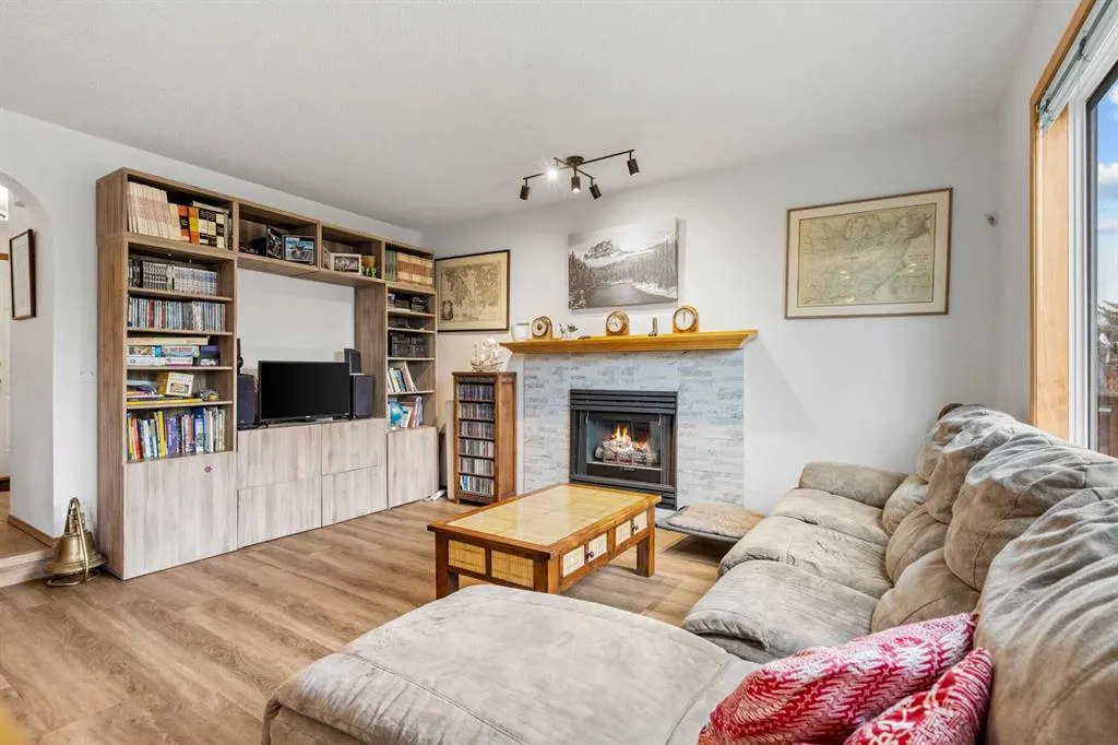 39 Arbour Wood Close NW