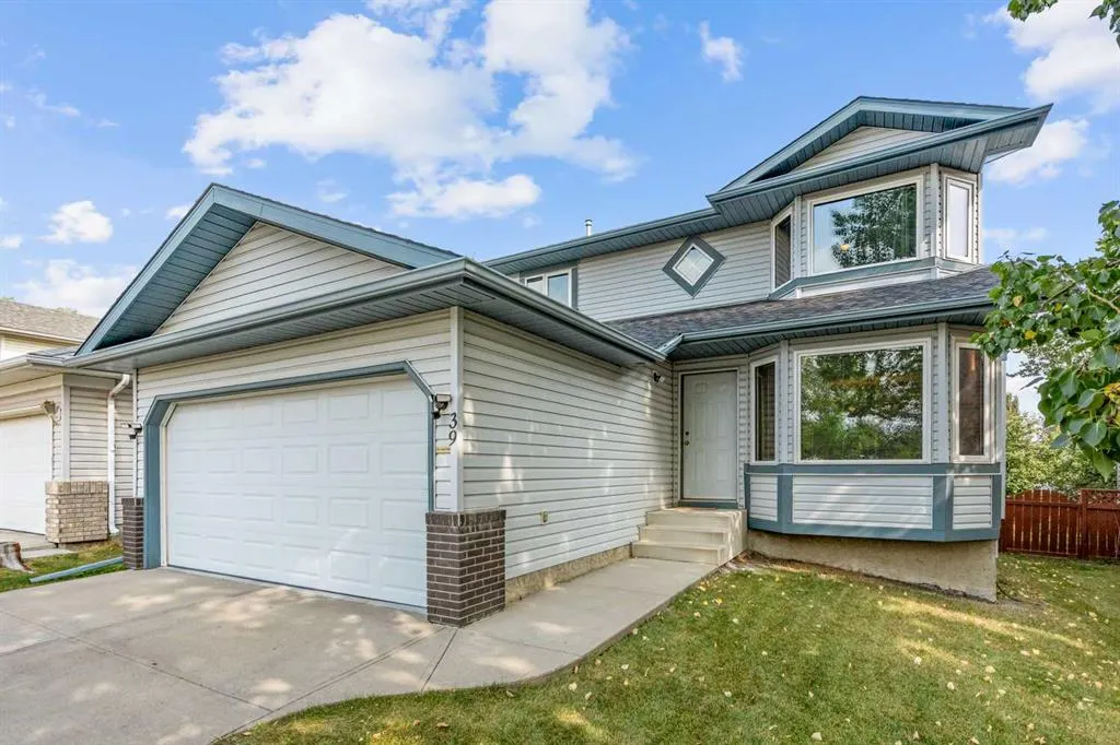 39 Arbour Wood Close NW
