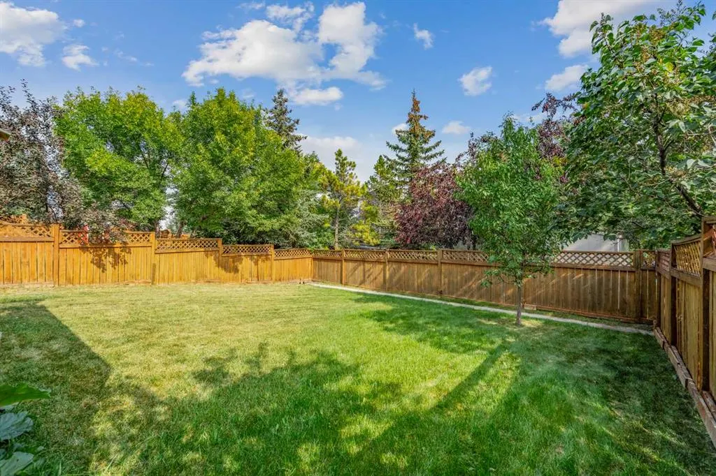 39 Arbour Wood Close NW