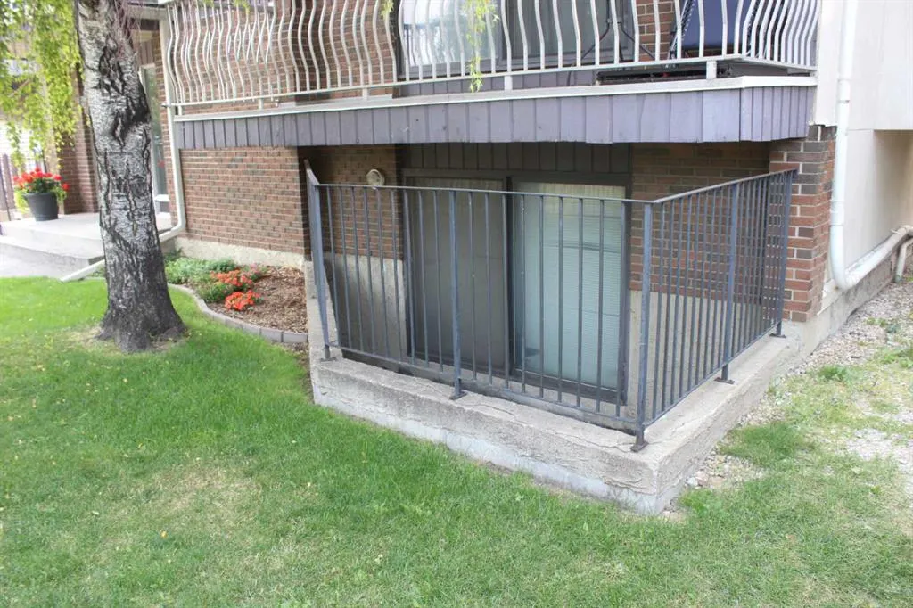 607 7 Avenue NE, #101