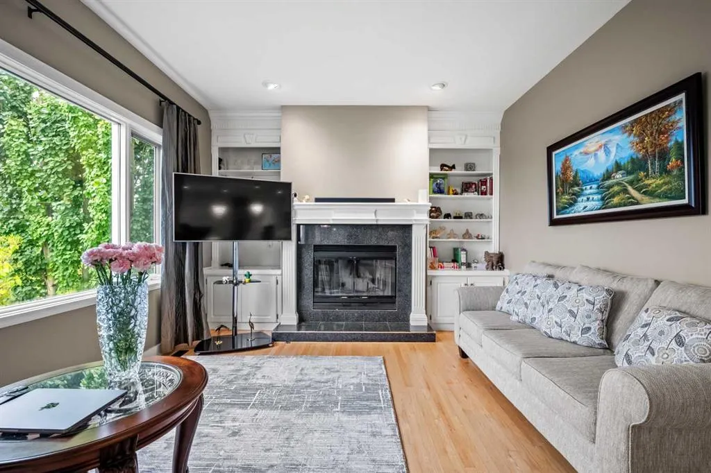 136 Patrick View SW
