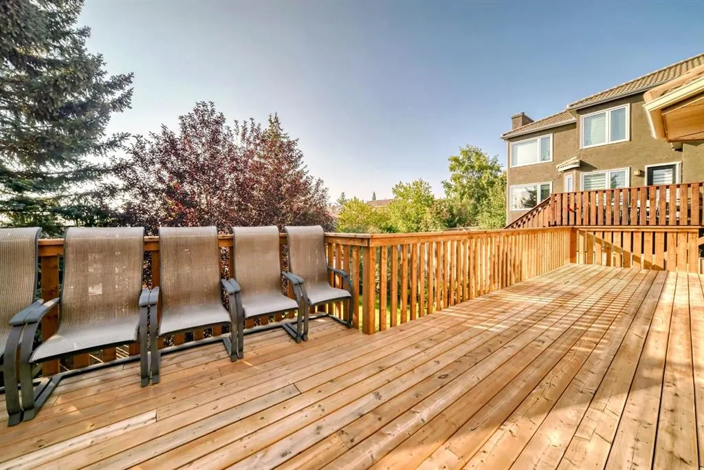 118 Signature Close SW