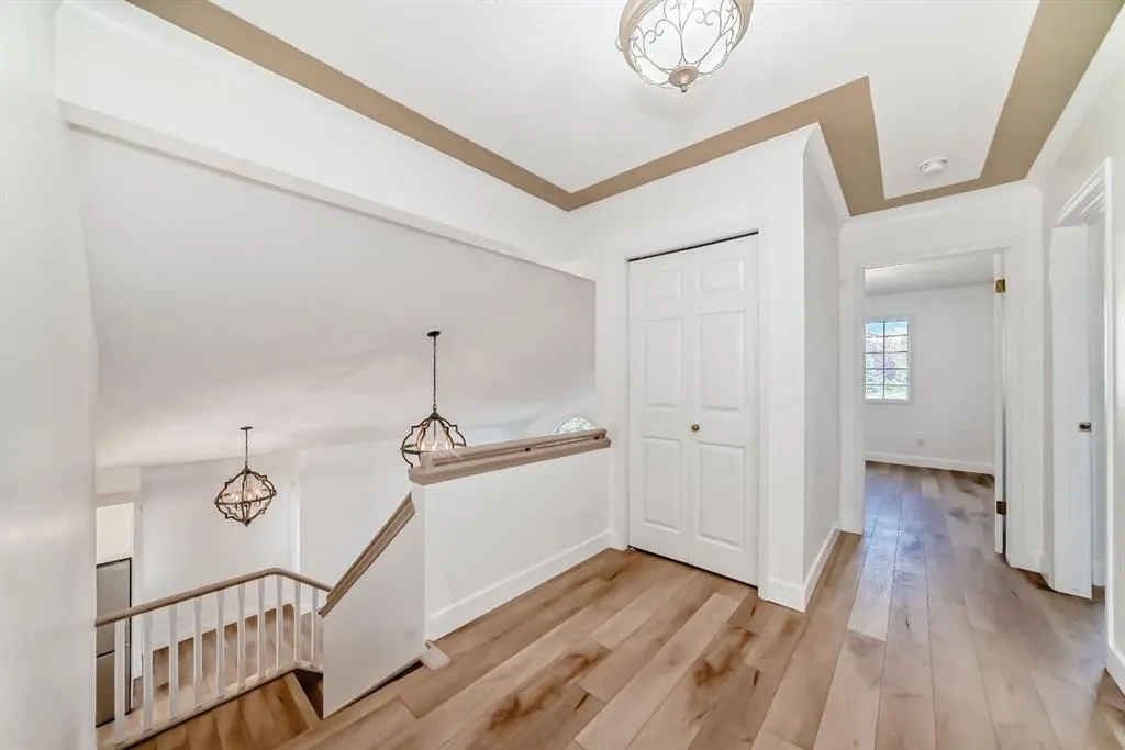 118 Signature Close SW
