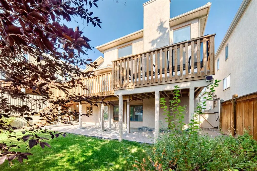 118 Signature Close SW