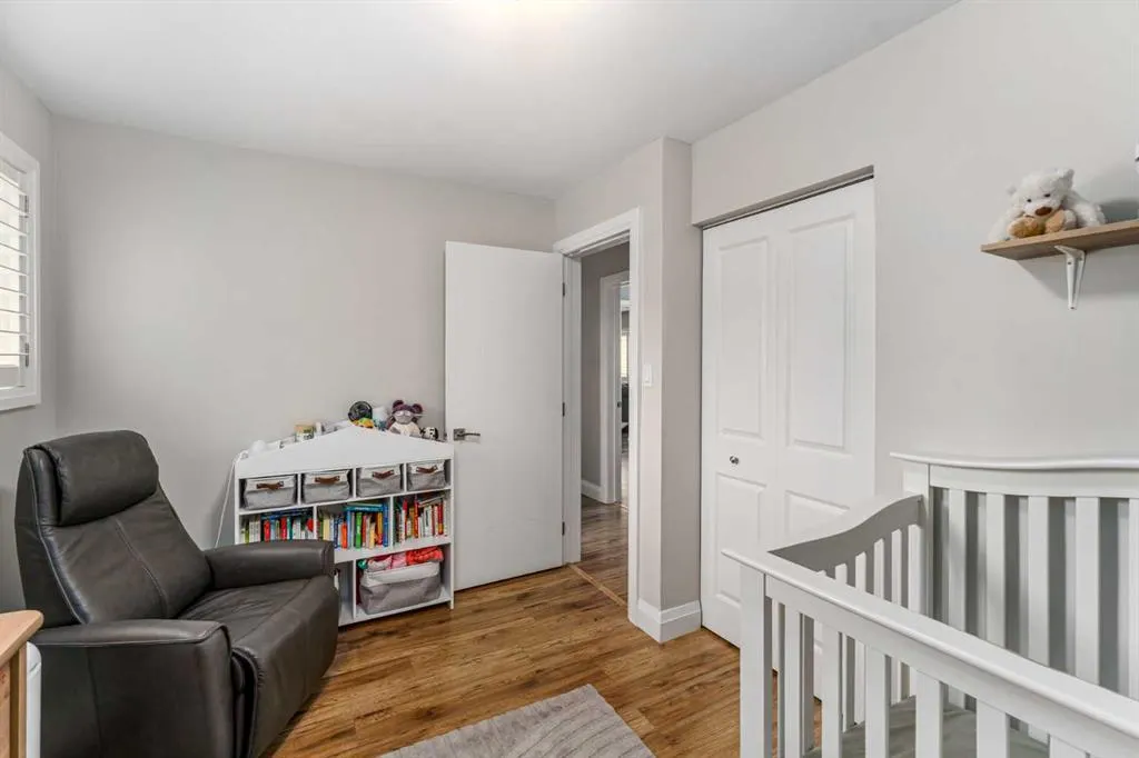 92 Baker Crescent NW