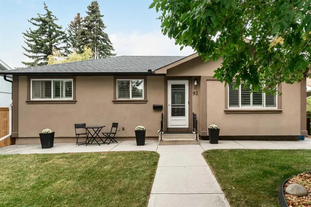 92 Baker Crescent NW