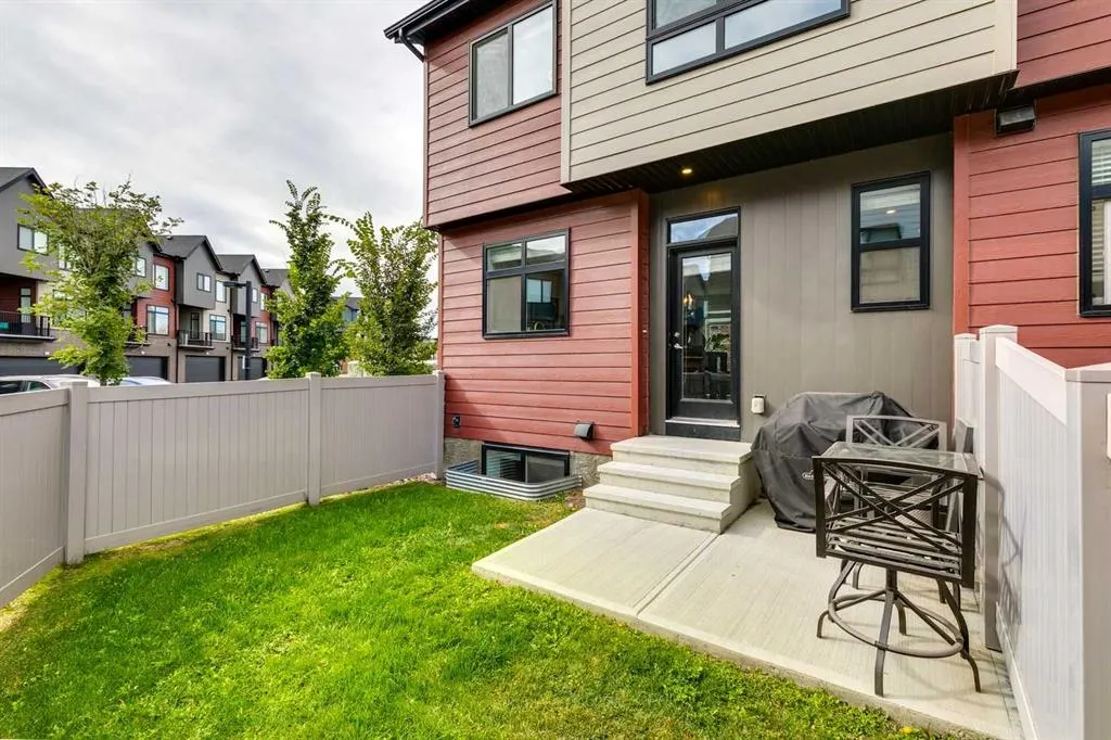 805 Sage Meadows Gardens NW