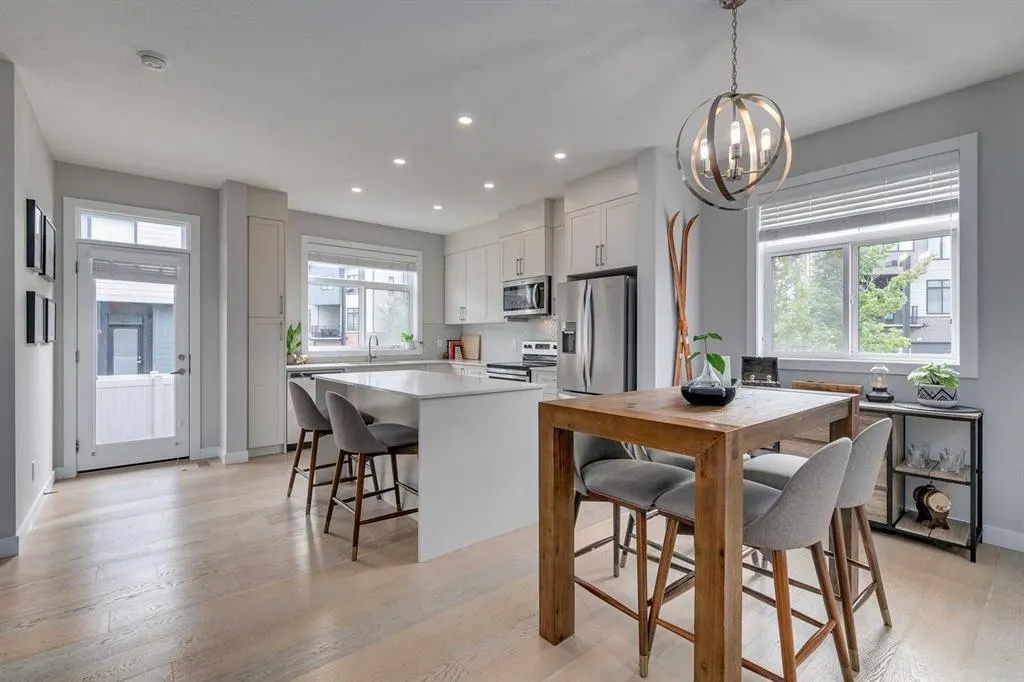 805 Sage Meadows Gardens NW