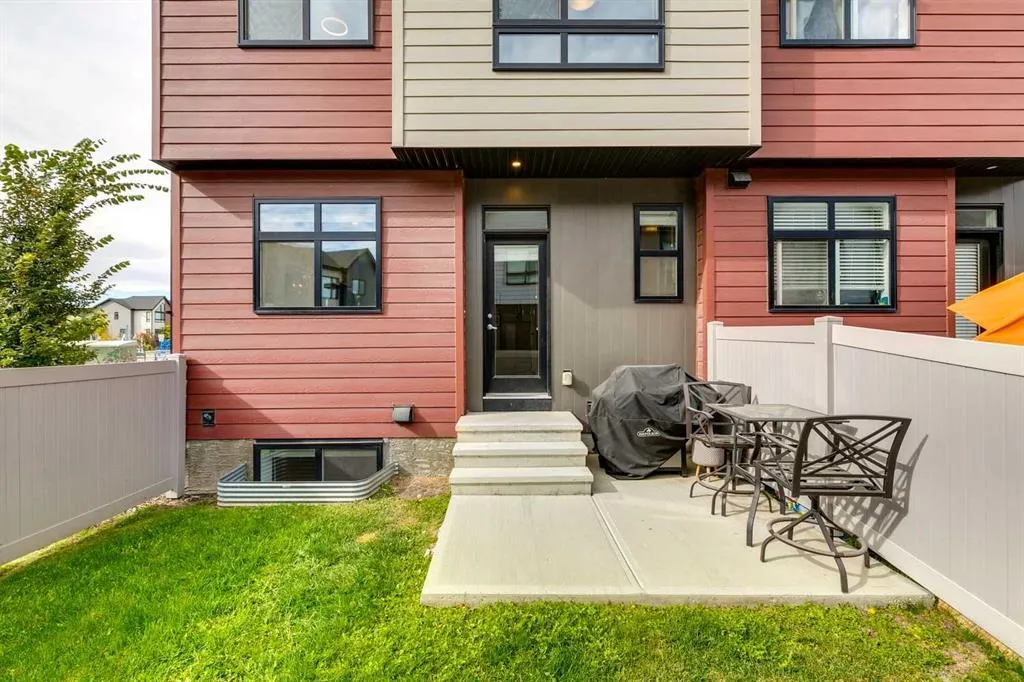 805 Sage Meadows Gardens NW