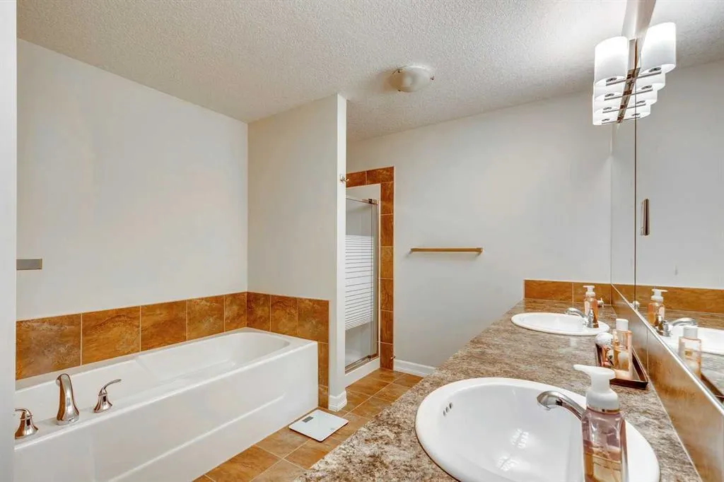 1729 34 Avenue SW, #6