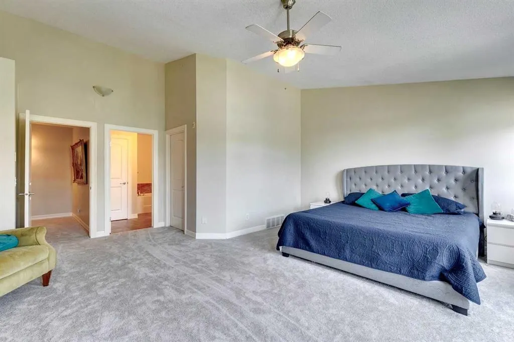 1729 34 Avenue SW, #6