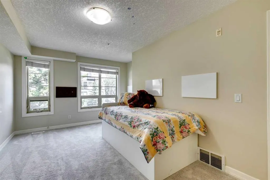 1729 34 Avenue SW, #6