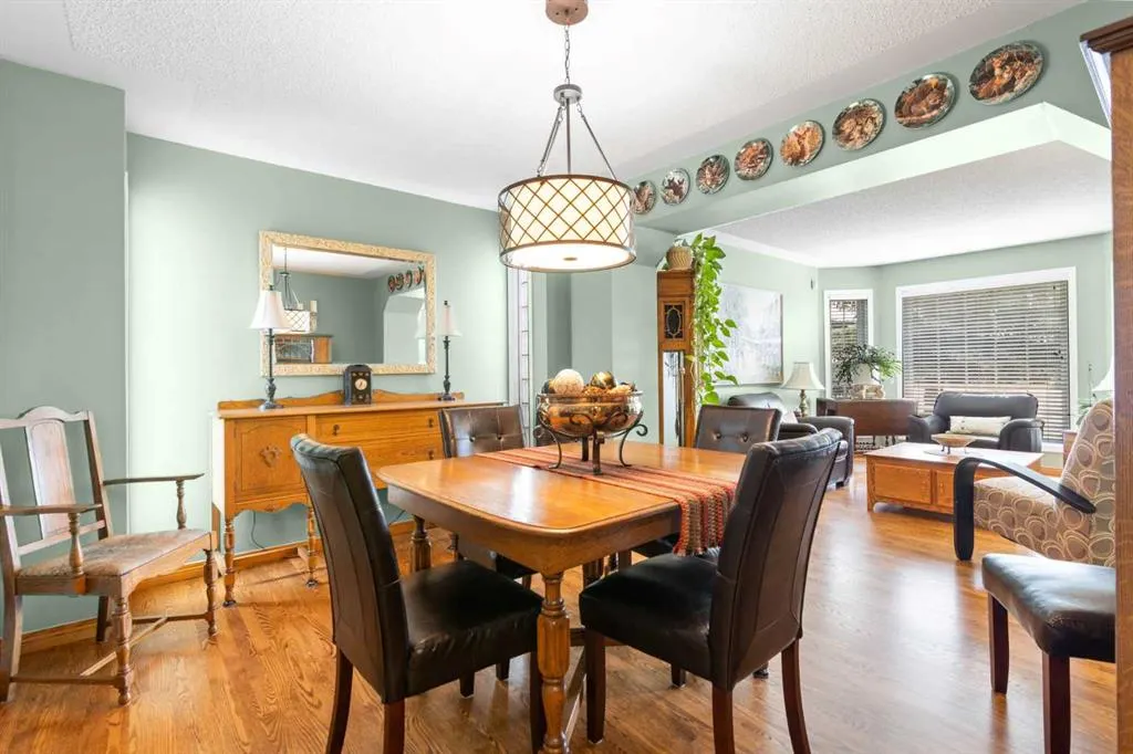 103 Diamond Court SE