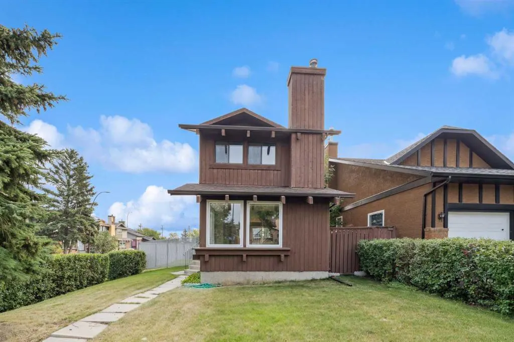 25 Macewan Glen Close NW