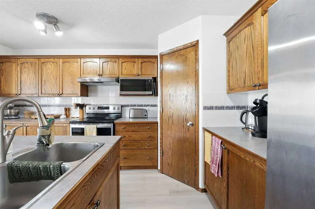 42 Citadel Crest Green NW