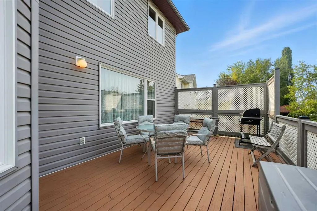 42 Citadel Crest Green NW