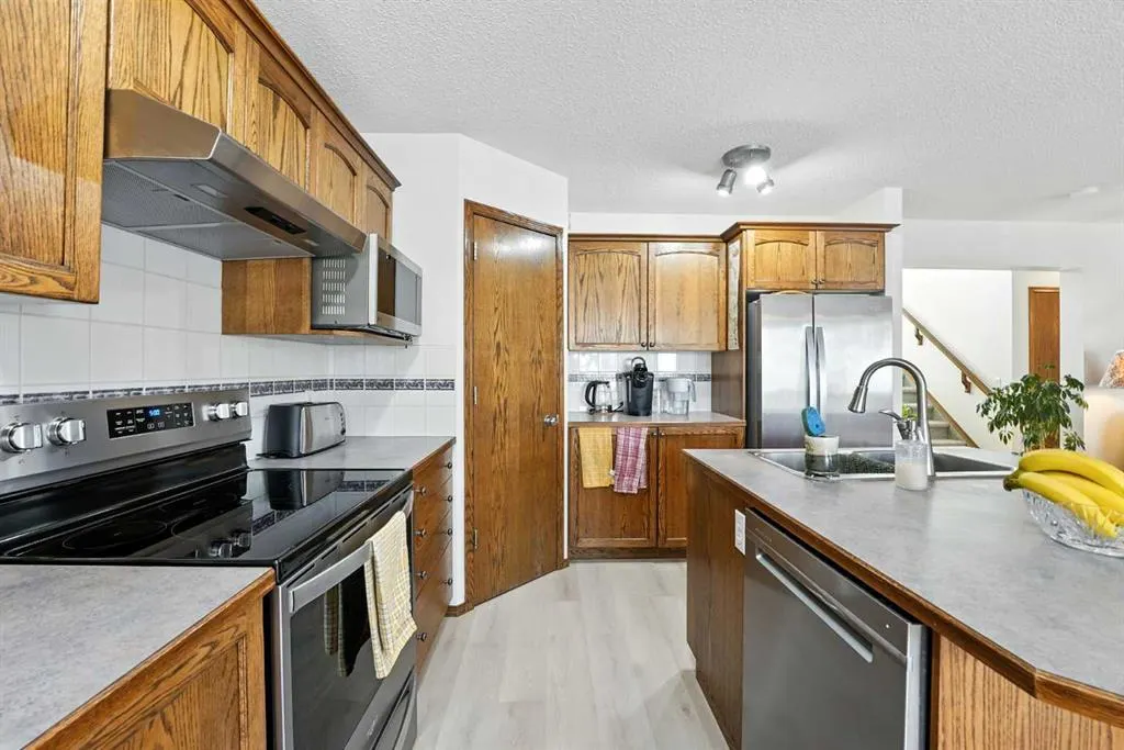 42 Citadel Crest Green NW