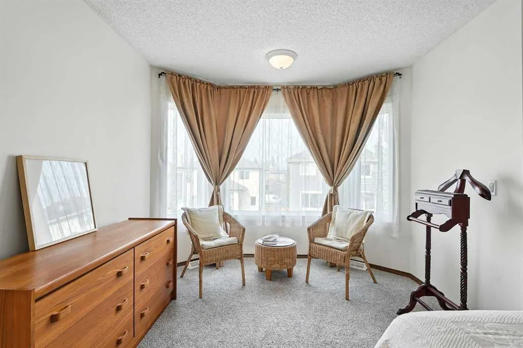 42 Citadel Crest Green NW