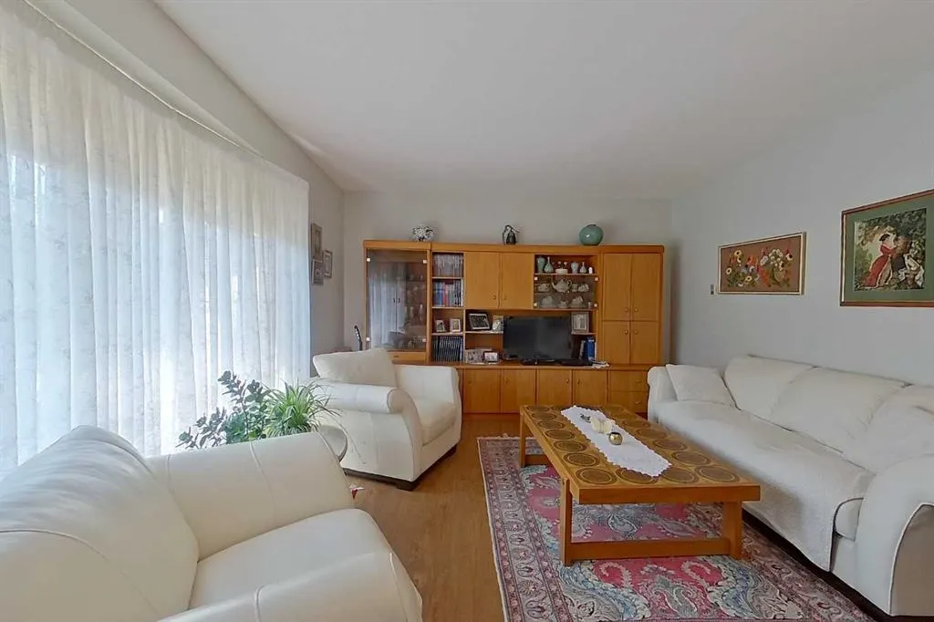4102 Hees Drive