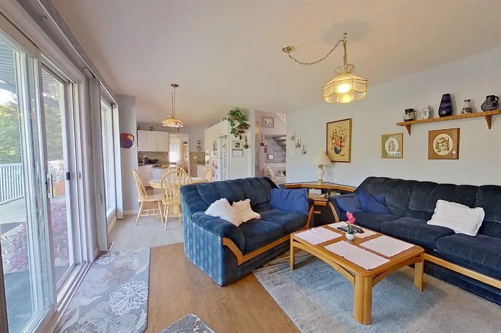 4102 Hees Drive