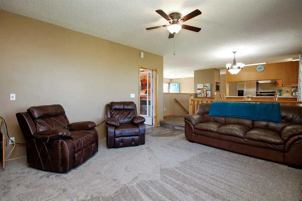 38310 Highway 596