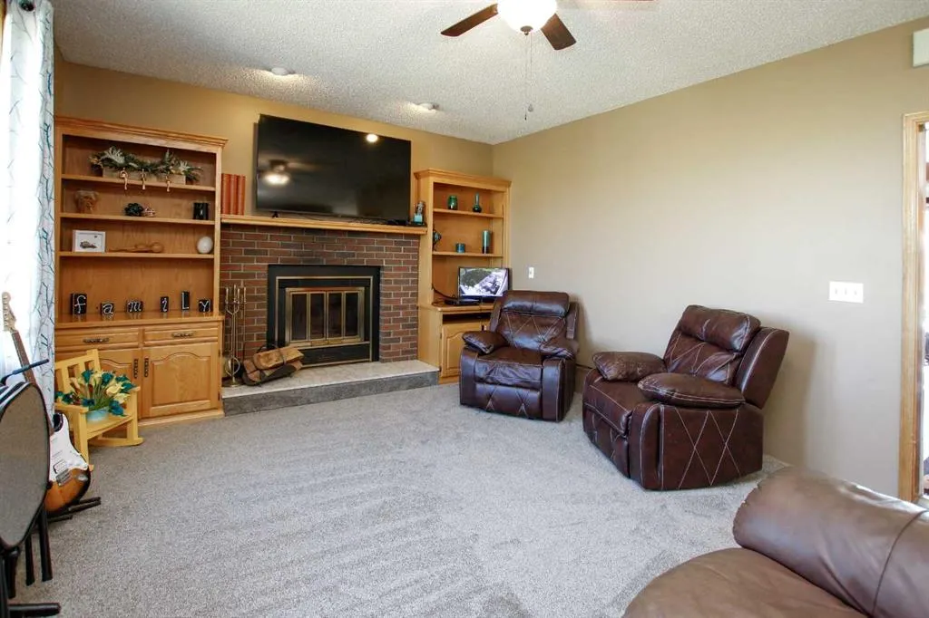 38310 Highway 596