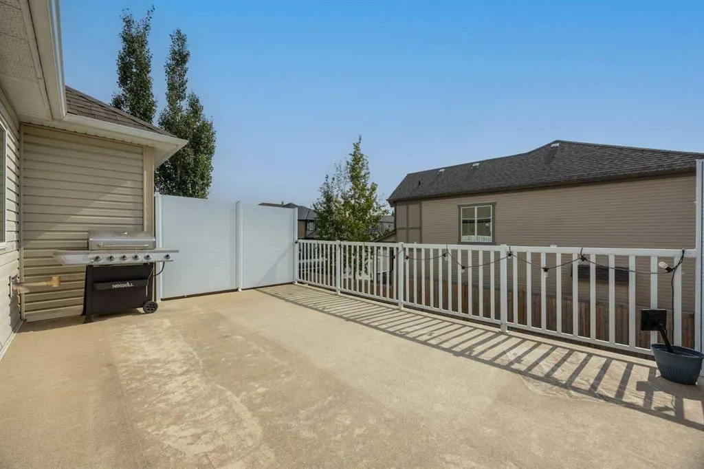1587 Windstone Road SW