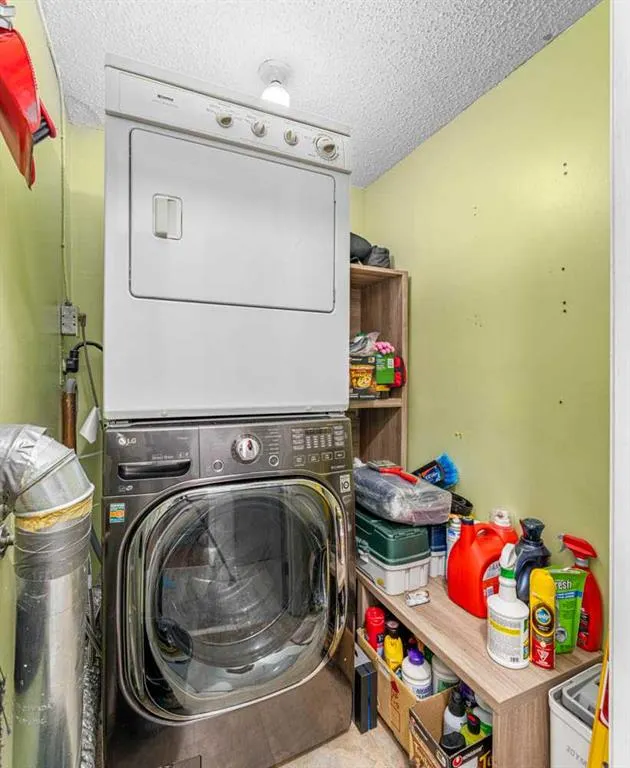 511 56 Avenue SW, #406