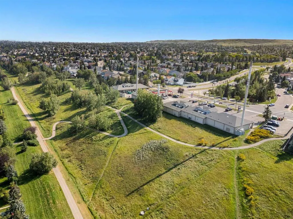 335 Hidden Valley Grove NW