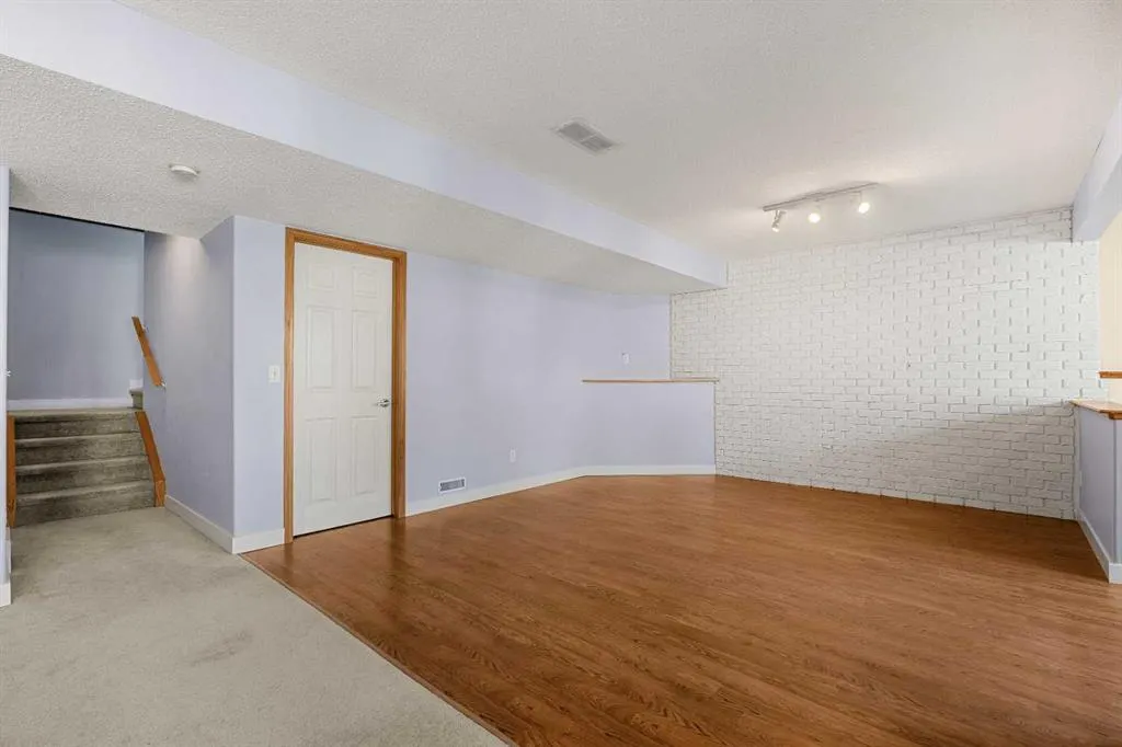 335 Hidden Valley Grove NW