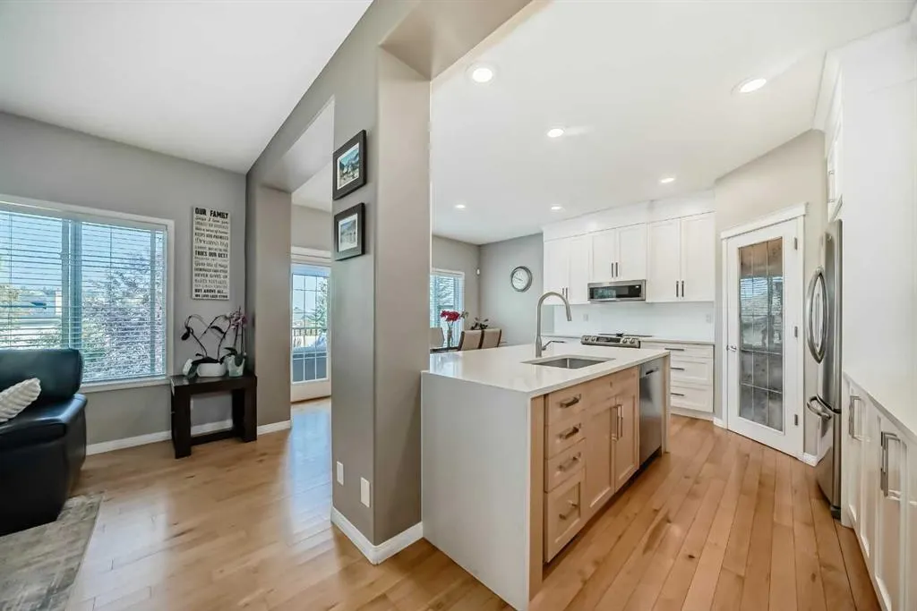 10 Springbluff Boulevard SW
