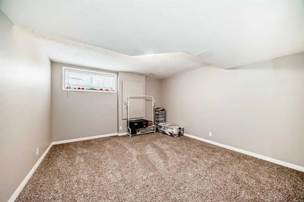 10 Springbluff Boulevard SW