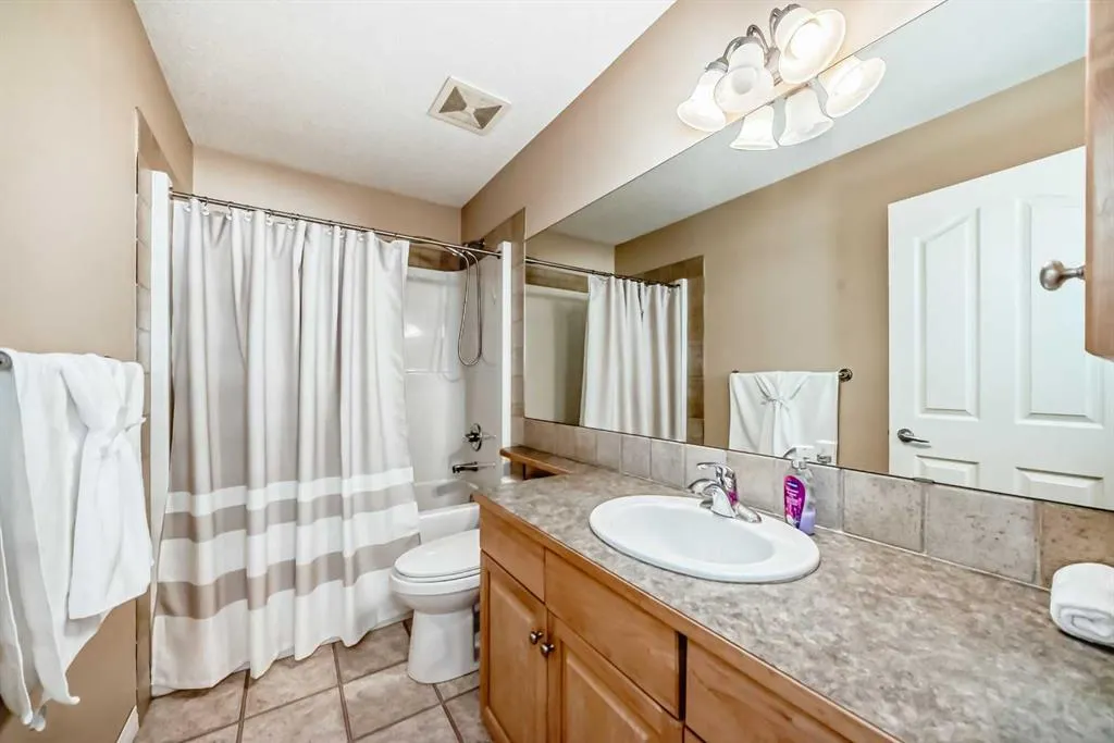 10 Springbluff Boulevard SW