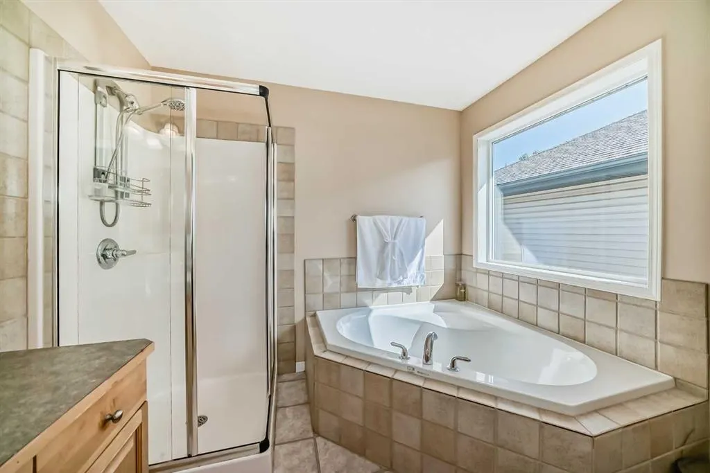 10 Springbluff Boulevard SW