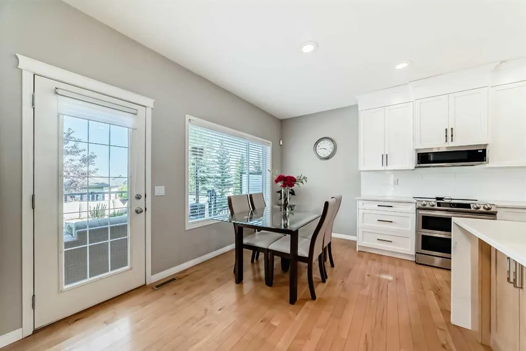 10 Springbluff Boulevard SW