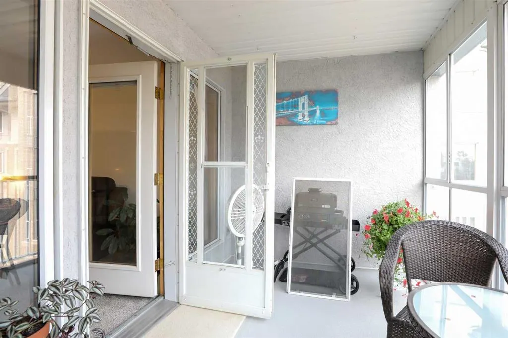75 1st Avenue S, #306