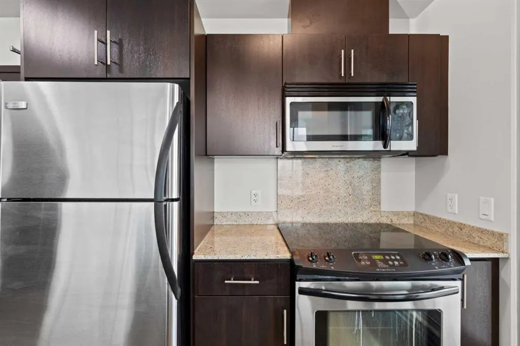 135 13 Avenue SW, #1608