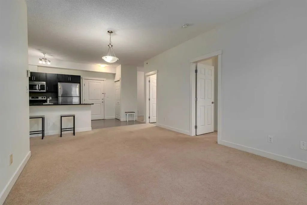 3950 46 Avenue NW, #305