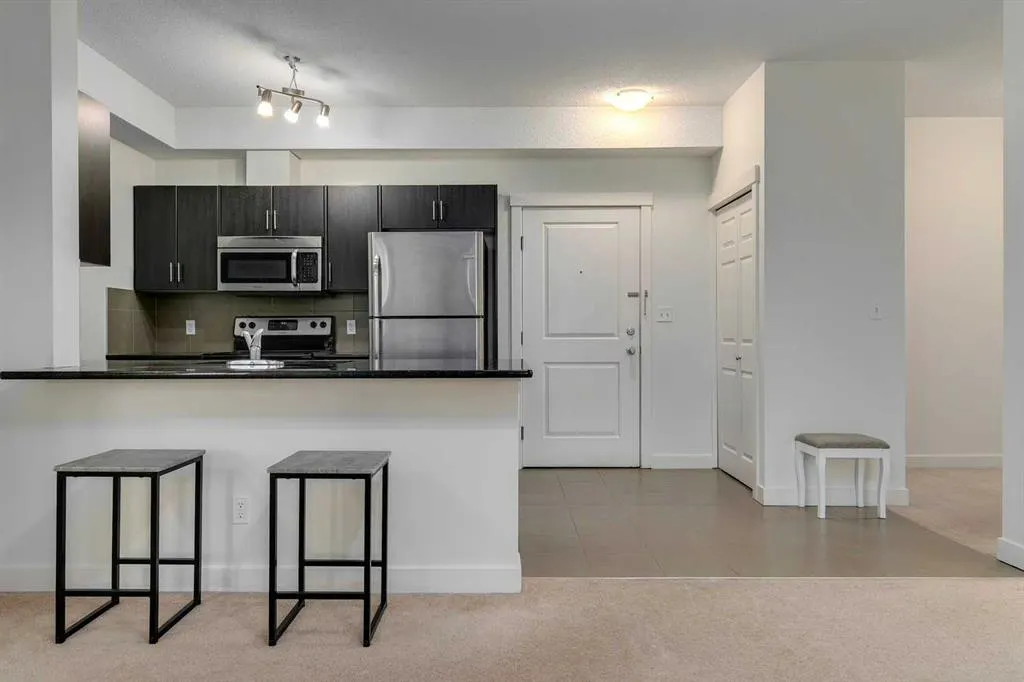 3950 46 Avenue NW, #305