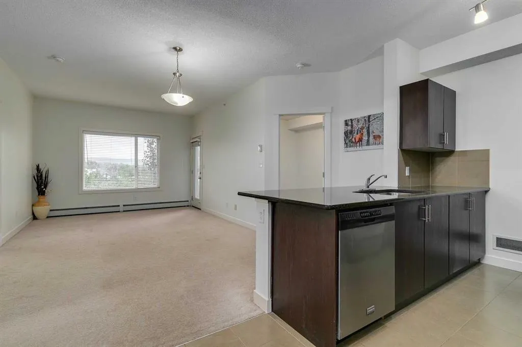 3950 46 Avenue NW, #305