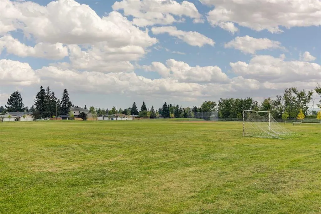 3950 46 Avenue NW, #305