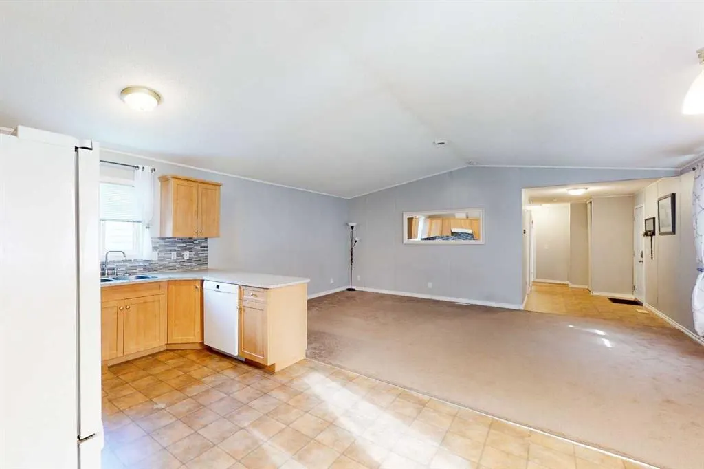 209 Gregoire Crescent